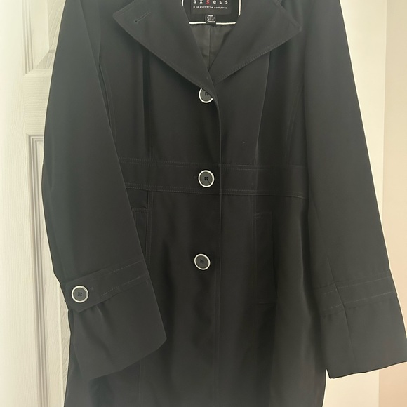 Black Trench Coat - Picture 1 of 2
